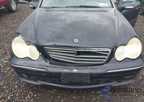 2007 Mercedes-Benz C 230 Sport z USA, uszkodzony, nr VIN WDBRF52H77F927301